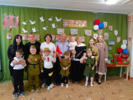 Квартирник с родителями, посвящённый памяти героев, сражавшихся за свою Родину Квартирник с родителями, посвящённый памяти героев, сражавшихся за свою Родину.